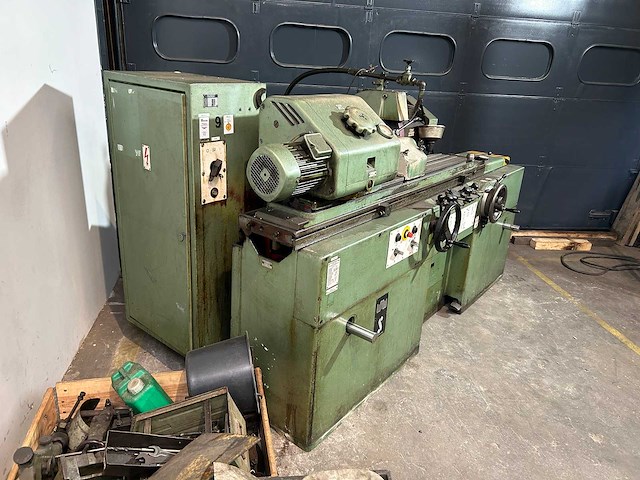 Wmw - su200x800 - cylindrical grinding machine - afbeelding 16 van  21