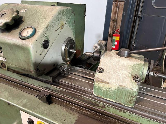 Wmw - su200x800 - cylindrical grinding machine - afbeelding 19 van  21