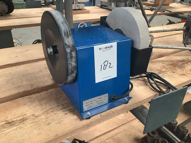 Wns 200 - bankslijpmachine - afbeelding 1 van  2