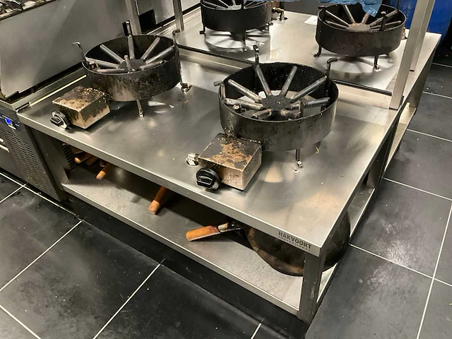 Wokbrander 4x op meubel - afbeelding 8 van  11
