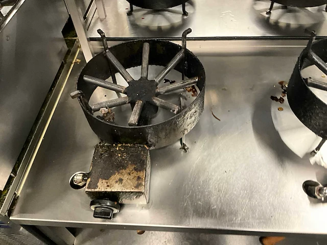 Wokbrander 4x op meubel - afbeelding 9 van  11