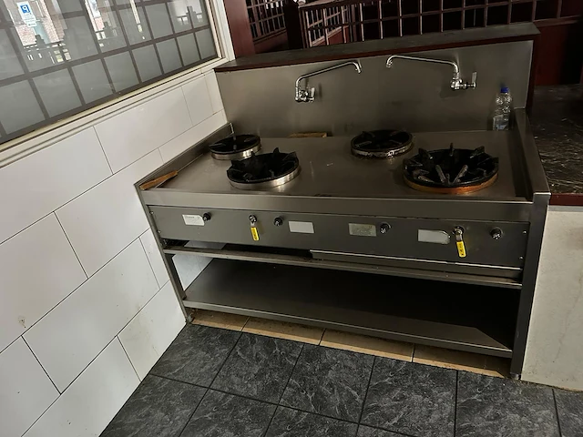 Woktafel - afbeelding 3 van  3