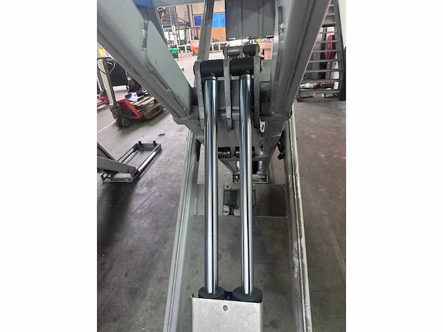 Wolf tools - 2017 - wls344b - schaar hefbrug met middenheffer - afbeelding 19 van  20