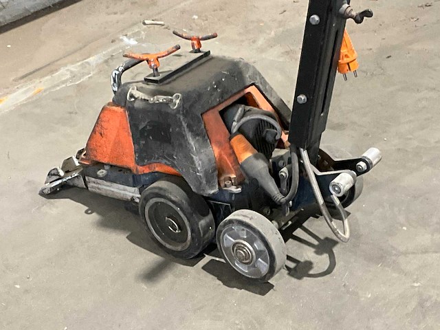 Wolff turbo stripper professionele tapijtstripper - afbeelding 12 van  13