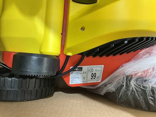 Wolfgarten va 378 e verticuteermachine - afbeelding 10 van  11