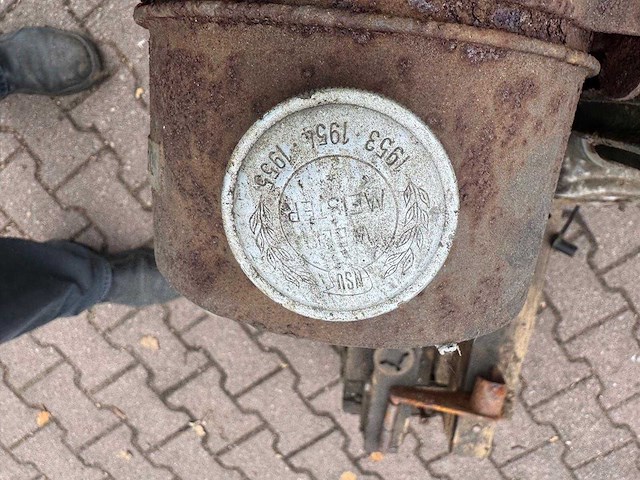 Wolseley - wlb 9 - benzinemotor - afbeelding 8 van  9