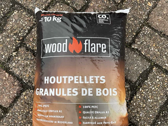 Wood flare zak pellet korrels (780x) - afbeelding 3 van  9