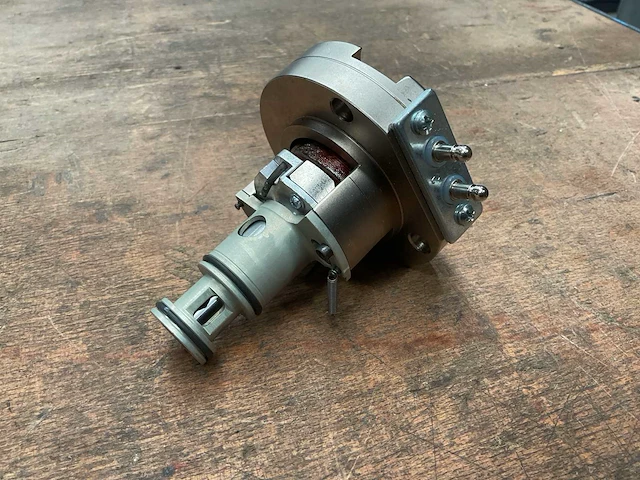 Woodward actuator - afbeelding 4 van  6
