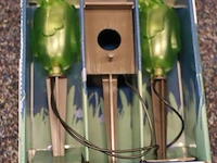 Woondecoratie bestaande uit o.a. solar tuinverlichting, fotolijst & dennenappels - afbeelding 4 van  5