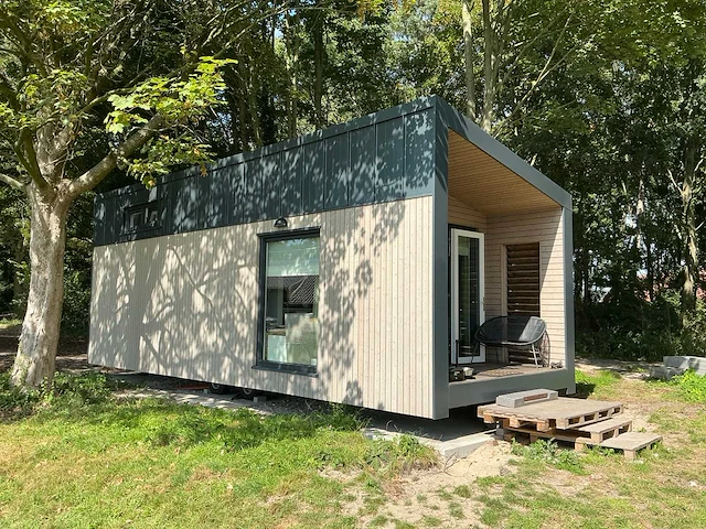 Woown lodge 34 tiny house - afbeelding 1 van  68