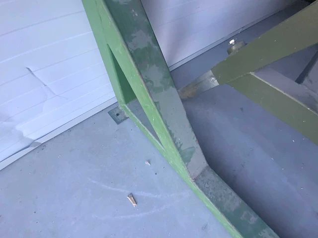 Worker kieptafel met beslagrek - afbeelding 13 van  23