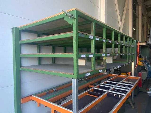 Worker kieptafel met beslagrek - afbeelding 21 van  23