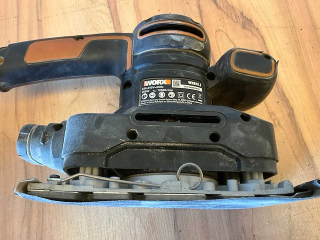 Worx wx641.1 schuurmachine - afbeelding 2 van  2