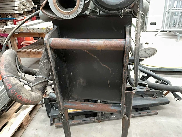 Wos - tv24 - vacuum lifters (4x) - afbeelding 2 van  13
