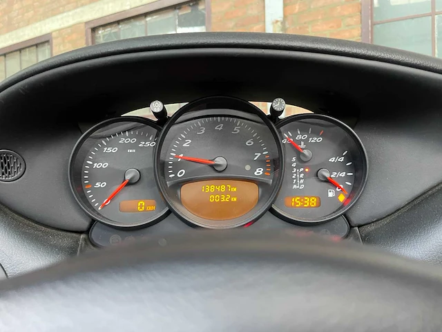 Wp0zzz98z1u601875 porsche boxster 986 2.7 220pk 2001 youngtimer - afbeelding 19 van  40