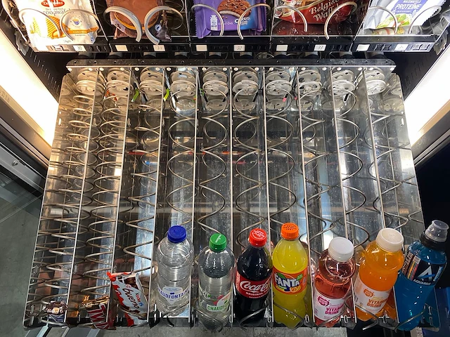 Wurlitzer - 1000 - snack - vending machine - afbeelding 3 van  14