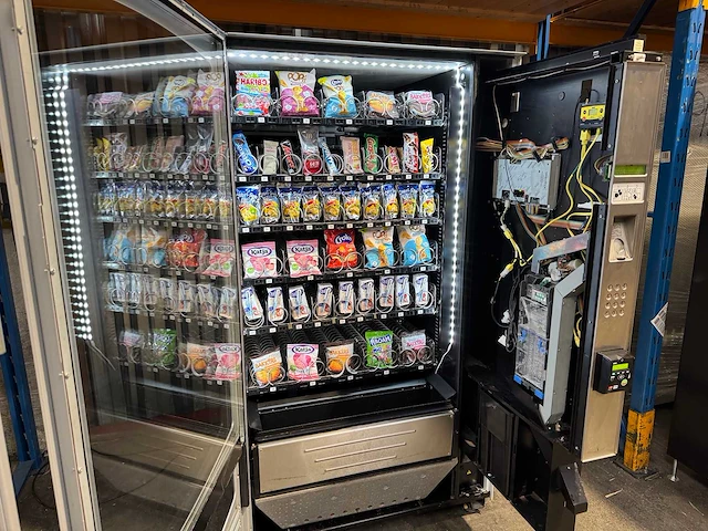 Wurlitzer - 1000 - snoepautomaat - vending machine - afbeelding 3 van  12