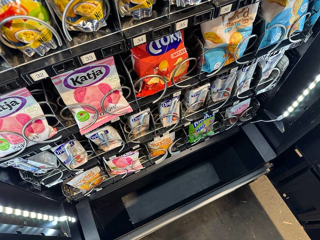 Wurlitzer - 1000 - snoepautomaat - vending machine - afbeelding 10 van  12