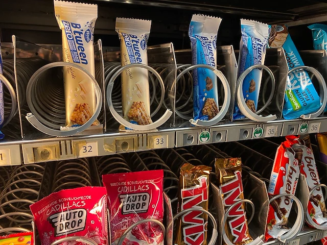 Wurlitzer - bl 645 - snack - vending machine - afbeelding 3 van  12