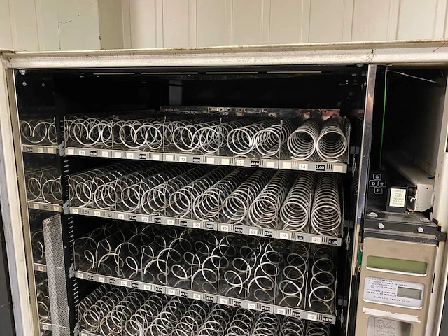 Wurlitzer - divers - divers - vending machine - afbeelding 14 van  22