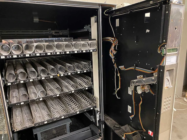 Wurlitzer - divers - divers - vending machine - afbeelding 2 van  19