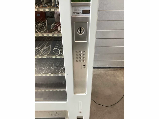 Wurlitzer ivc 2. bl 645 verkoopautomaat - afbeelding 3 van  9
