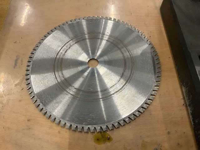 Würth mks 1400 afkortzaagmachine - afbeelding 5 van  5