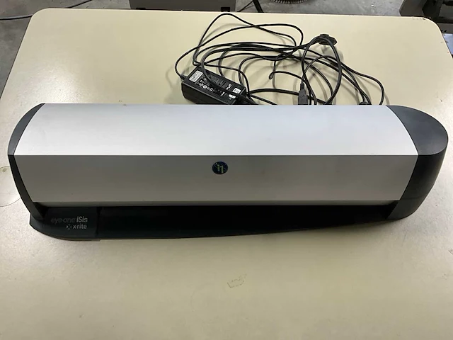 X-rite eye-one isis grafische kleuren calibratie machine - afbeelding 1 van  5