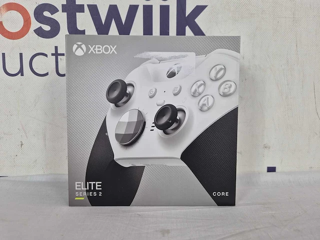 Xbox elite series 2 draadloze controller - core wit - xbox series x/s, xbox one & pc - afbeelding 2 van  2