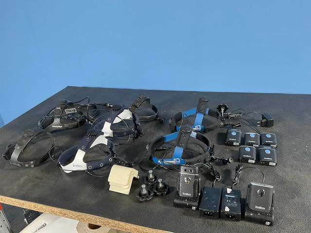 Xenosys diverse merken ok hoofdlamp led - afbeelding 1 van  7