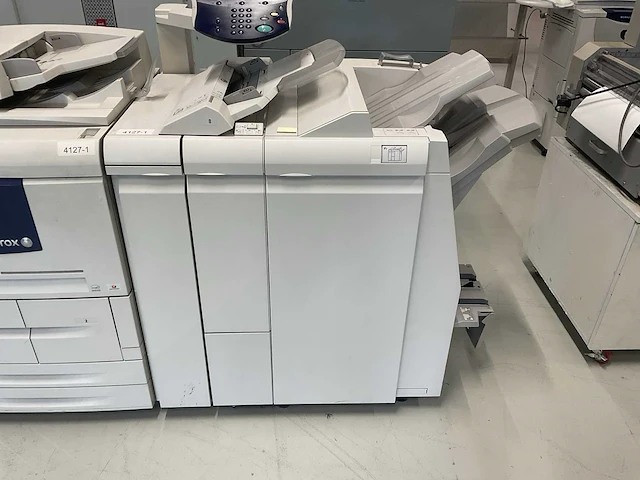 Xerox 4127 digitale drukpers (kleur) - afbeelding 5 van  29