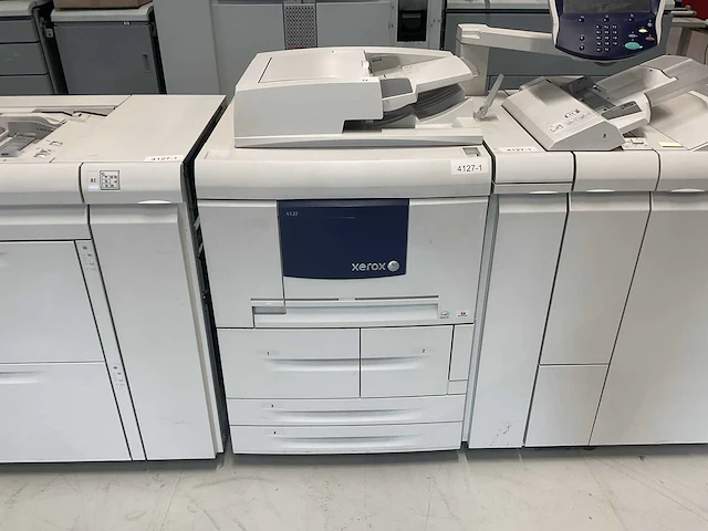 Xerox 4127 digitale drukpers (kleur) - afbeelding 28 van  29