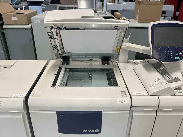 Xerox 4127 digitale drukpers (kleur) - afbeelding 29 van  29