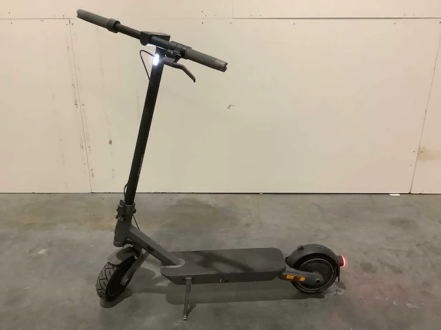 Xiaomi - 4 ultra - elektrische - step - afbeelding 2 van  8