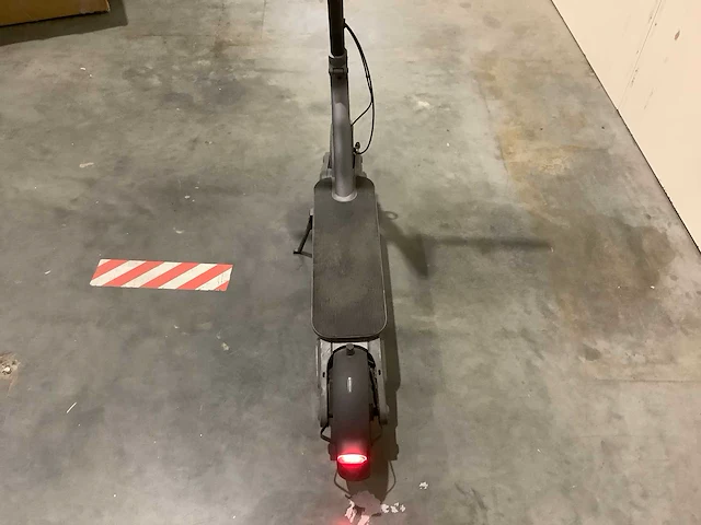 Xiaomi - 4 ultra - elektrische - step - afbeelding 4 van  8