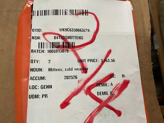 Xl cold weather mittens pair - afbeelding 5 van  5