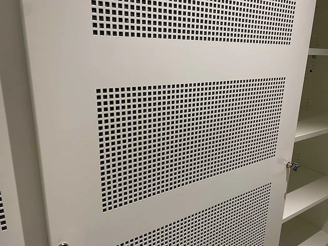 Xl hoge akoestische stalen schuifdeurkast - afbeelding 14 van  17