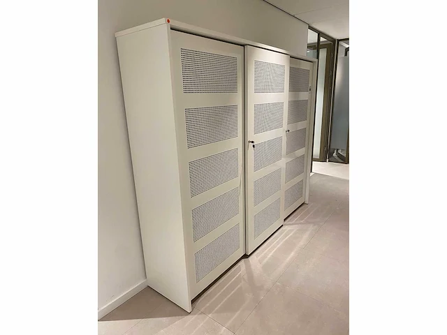 Xl hoge akoestische stalen schuifdeurkast - afbeelding 2 van  17