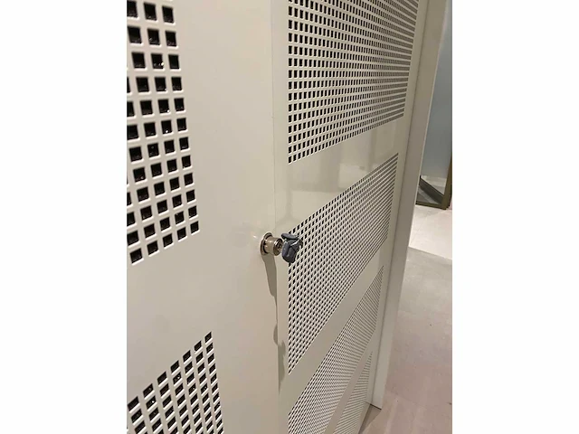Xl hoge akoestische stalen schuifdeurkast - afbeelding 6 van  17