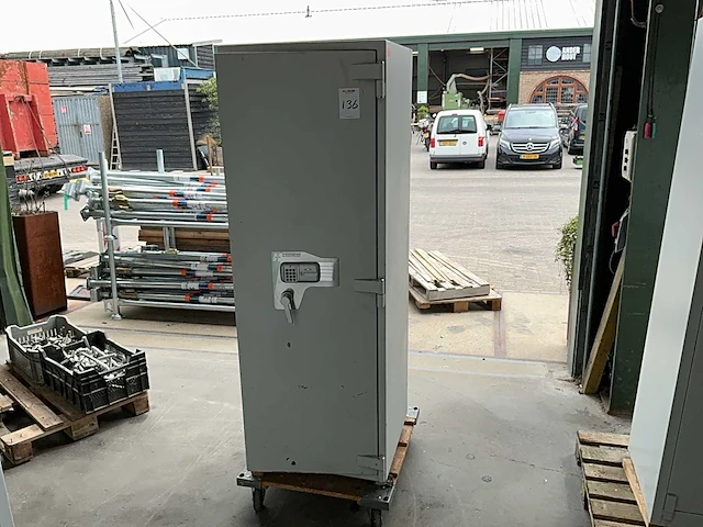 Xoa 170 brandkast - afbeelding 1 van  7