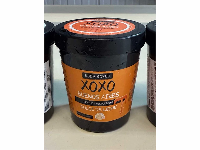 Xoxo bodyscrub (550x) - afbeelding 2 van  8