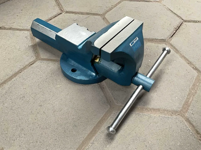 Xptools bankschroef - afbeelding 1 van  2