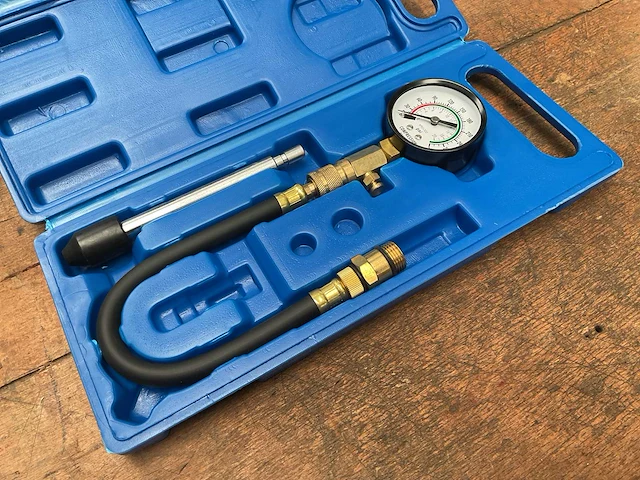 Xptools xp03ctb compressie tester set benzine - afbeelding 1 van  5