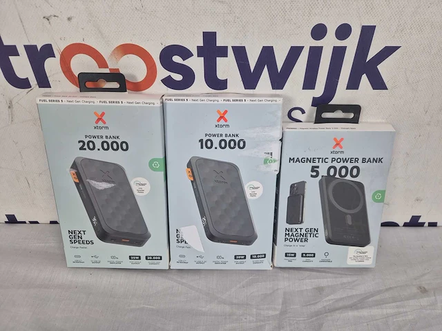 Xtorm fuel series 5 powerbank 10000 mah + xtorm fuel series 5 powerbank 20000 mah - afbeelding 2 van  2