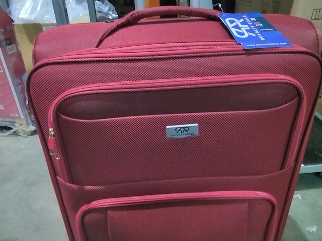 Xxl reiskoffer met slot en wieltjes. - afbeelding 2 van  9