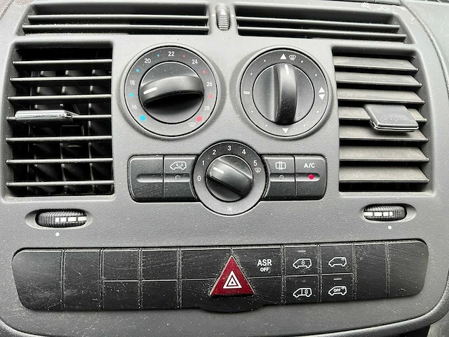 Xxxxmercedes-benz vito - 113 cdi 320 lang, vd-648-z - afbeelding 10 van  19