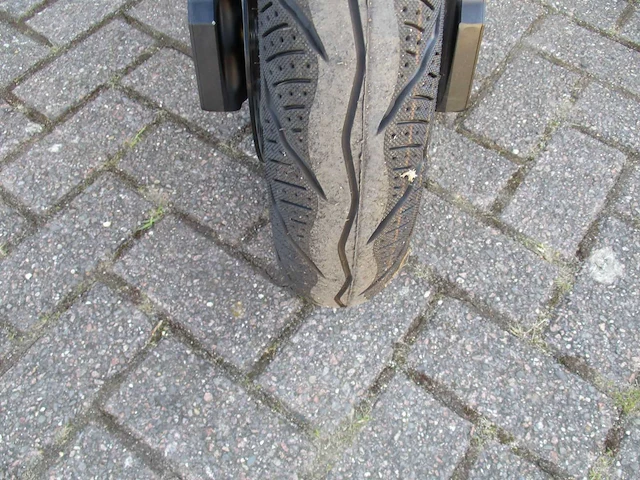 Yadea - e-snorscooter - t9l - e-scooter - afbeelding 8 van  13