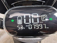Yadea - elektrische bromscooter - m6l - 45km uitvoering fpj66k - afbeelding 9 van  9
