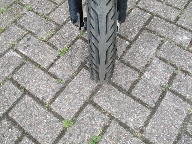 Yadea - snorscooter - u3 - e-scooter - afbeelding 7 van  12