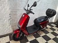 Yadea g5 25 km elektrische snorscooter - afbeelding 2 van  7